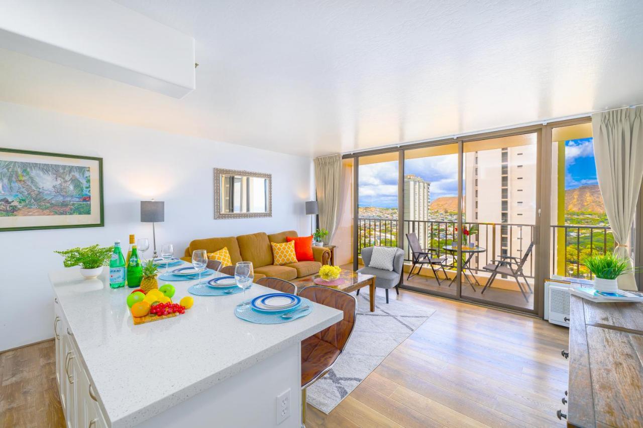 Beautiful Ocean And Diamond Head Views With Parking Apartment Honolulu Exterior photo
